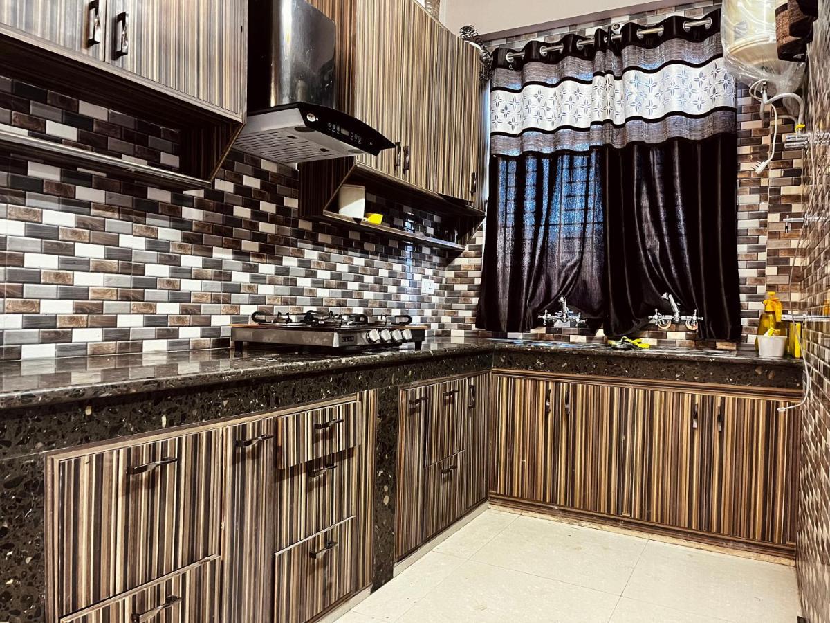 Nirvana Rooms Шимла Экстерьер фото